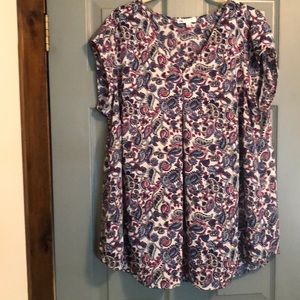 Red White & Blue Paisley Top Cap Sleeves - No iron